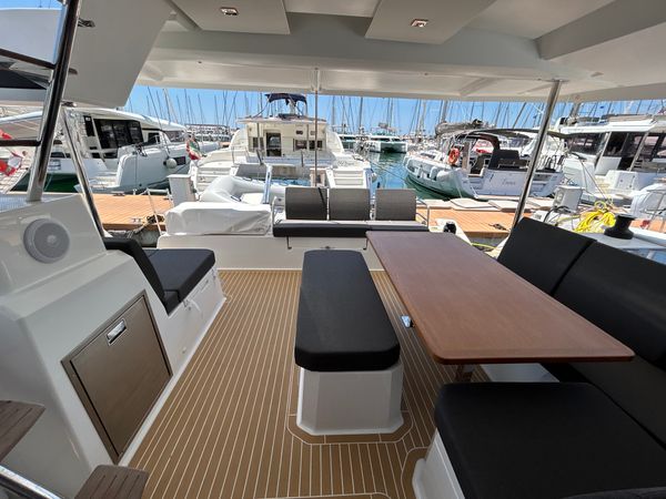 Fountaine Pajot Astrea 42 | Deutz