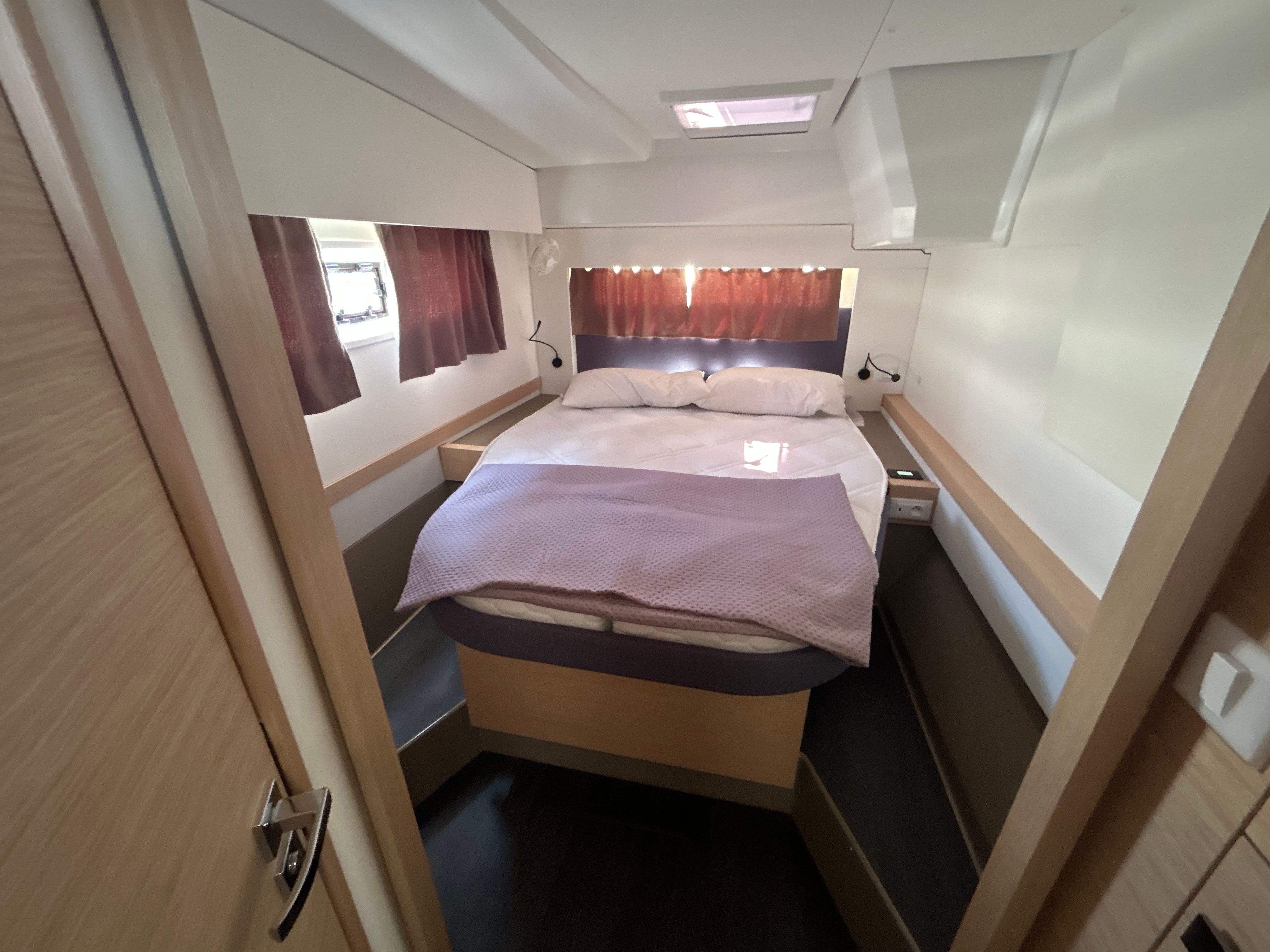 Fountaine Pajot Astrea 42 | Deutz
