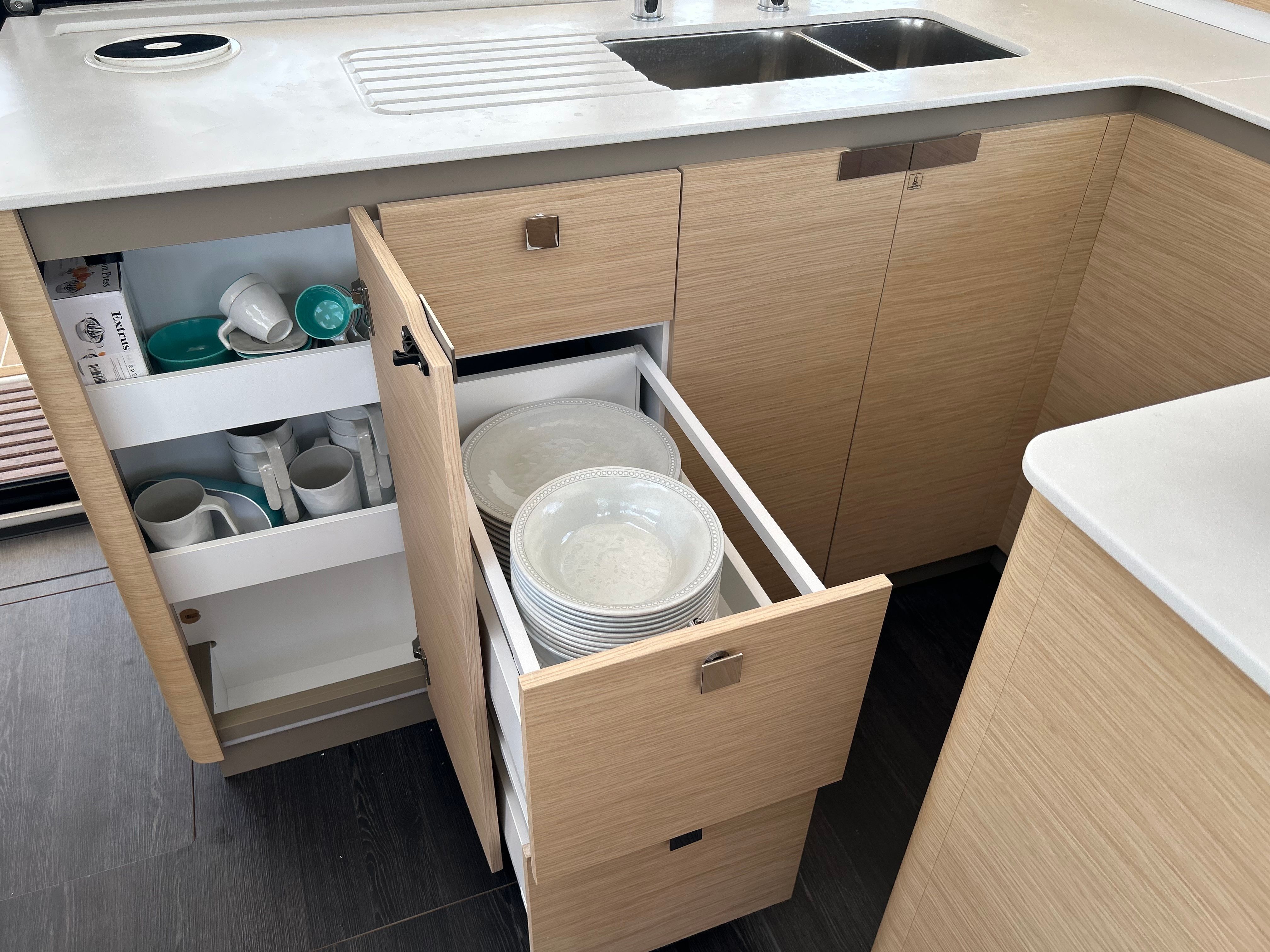 Fountaine Pajot Astrea 42 | Deutz