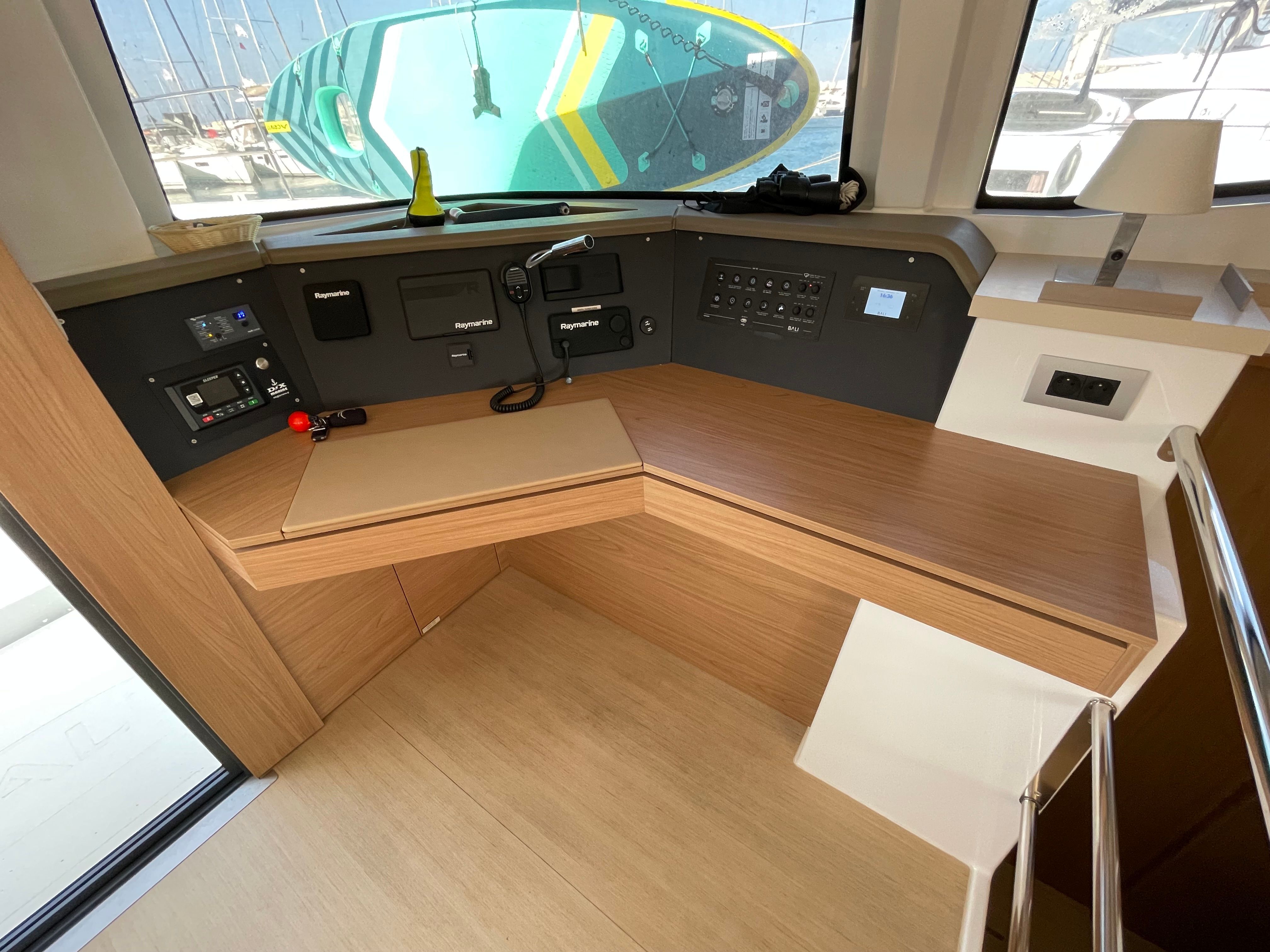 Bali 4.6 | Little Emma