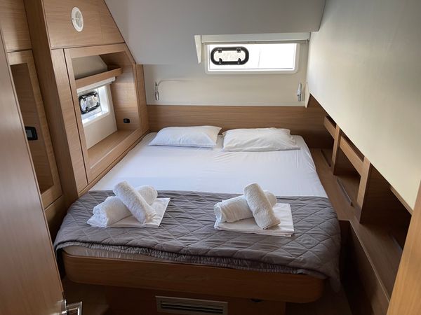 Bali 4.6 | Little Emma