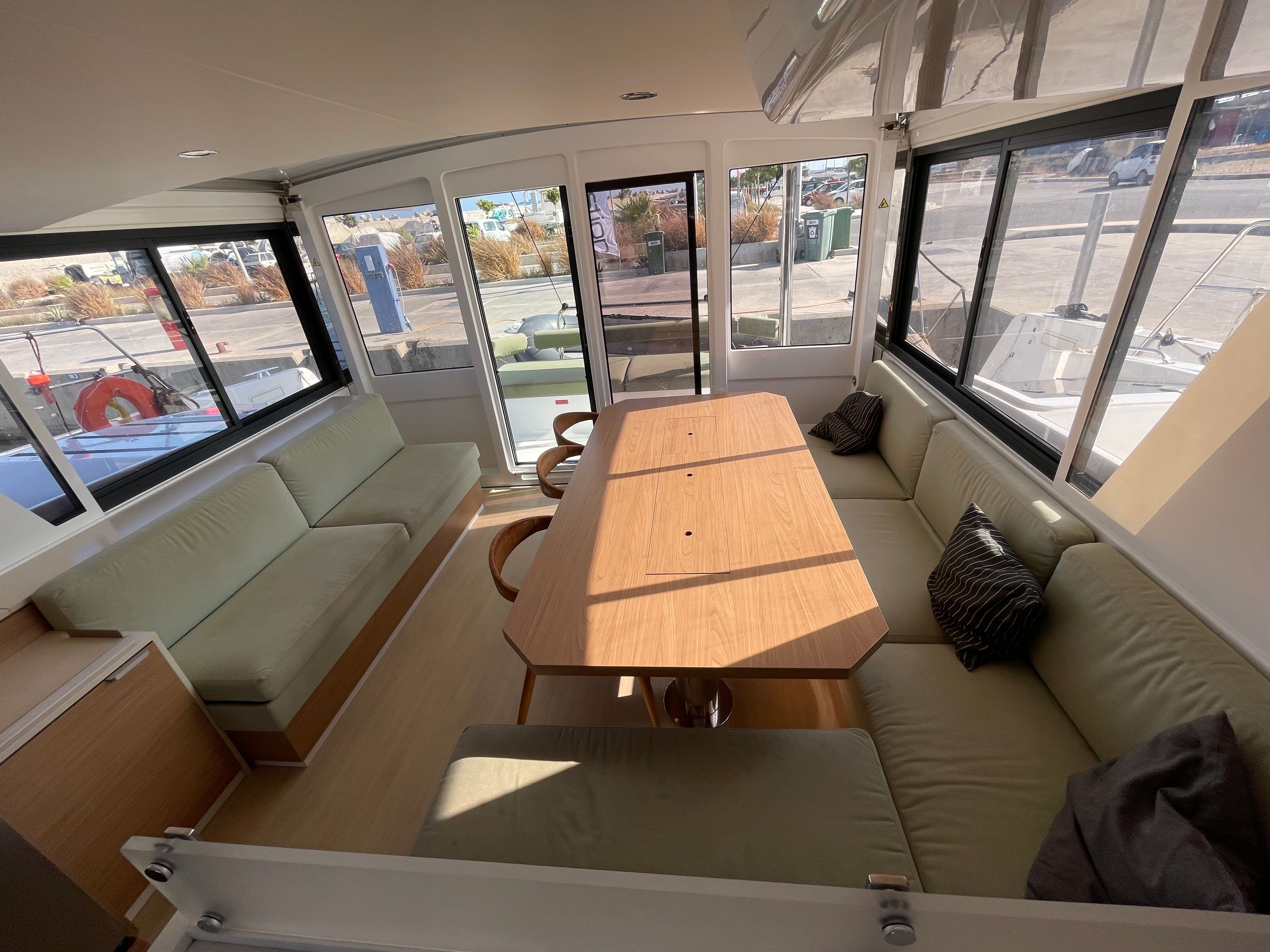 Bali 4.6 | Little Emma