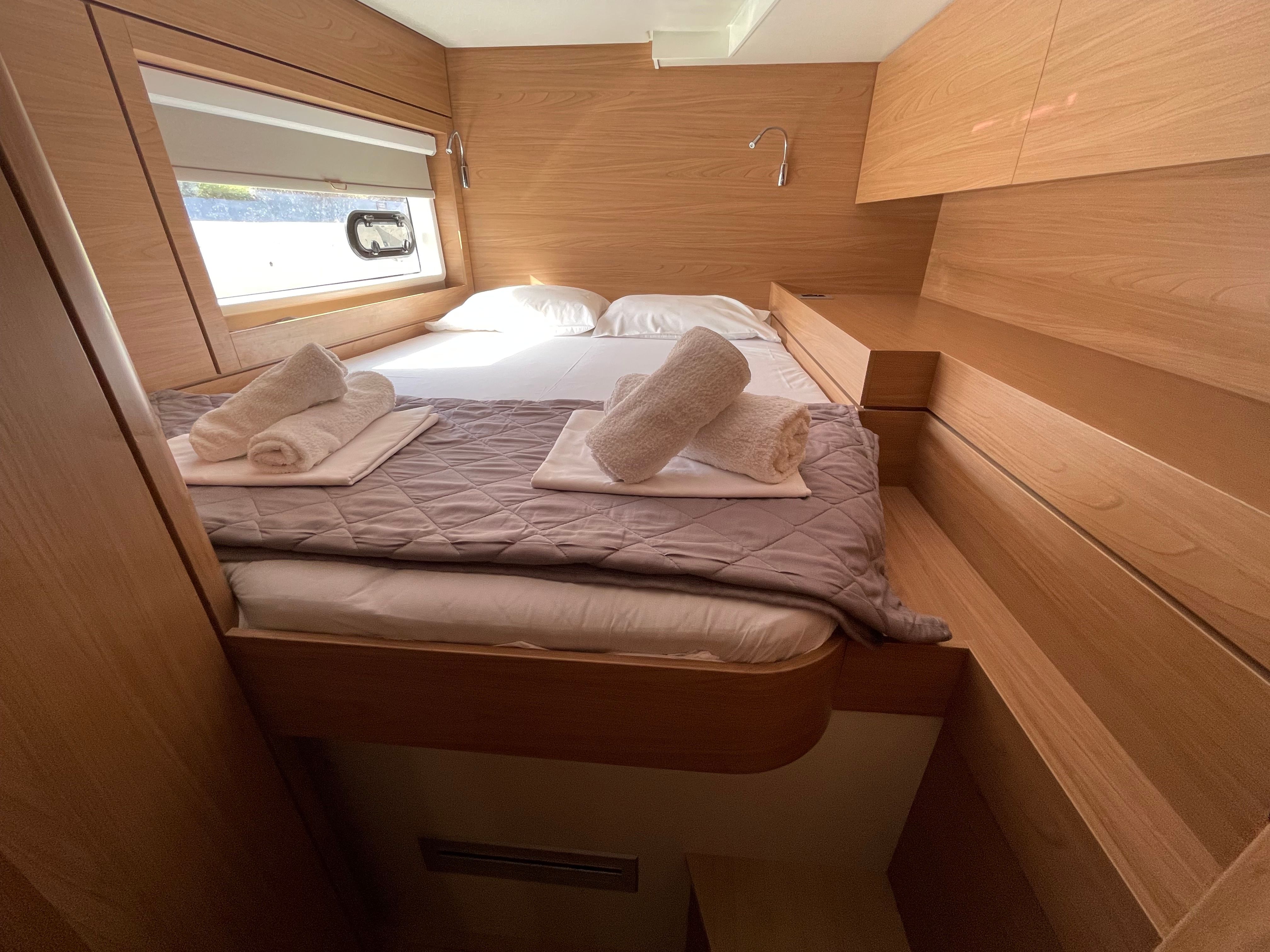 Bali 4.6 | Little Emma