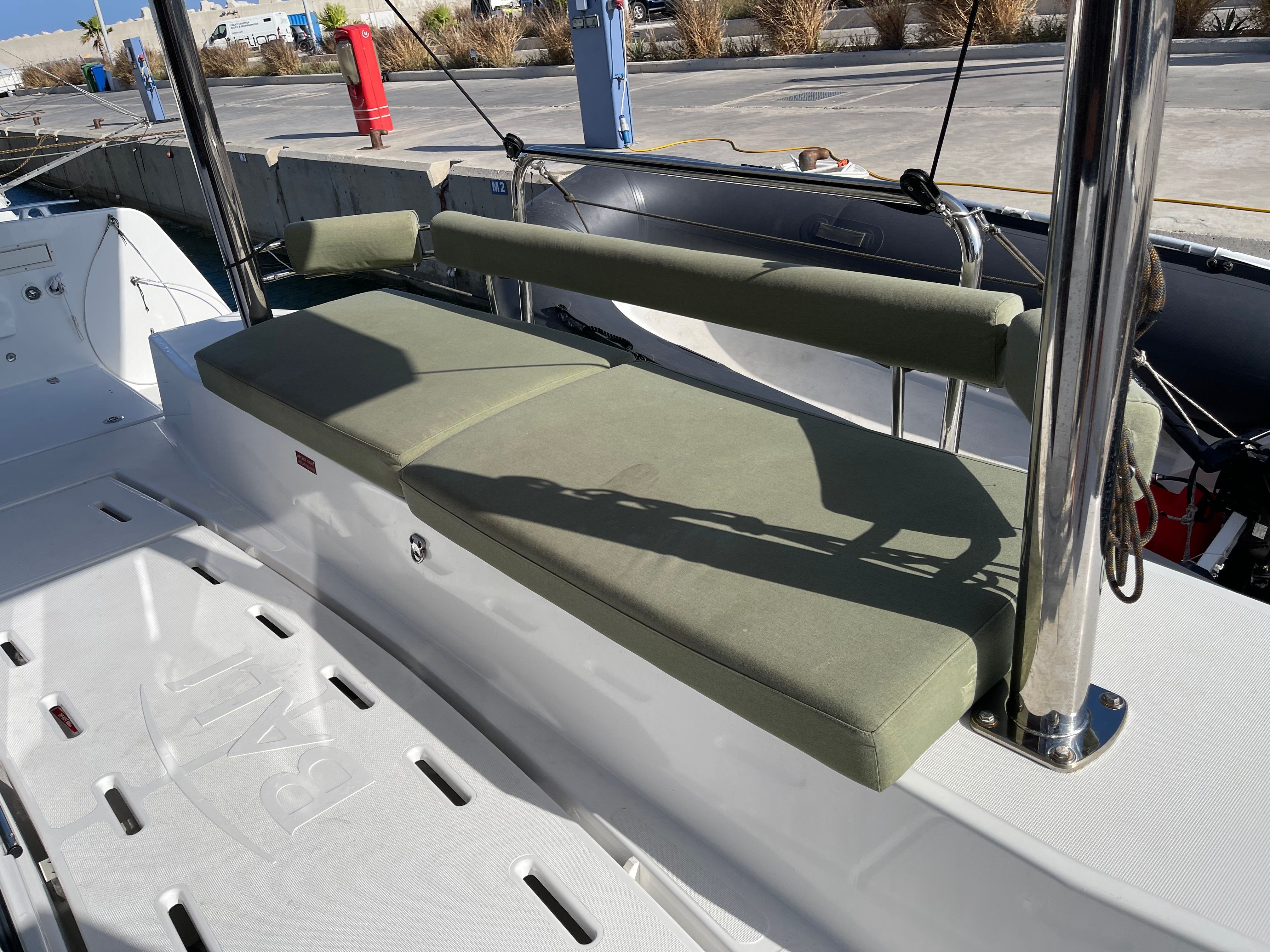 Bali 4.6 | Little Emma