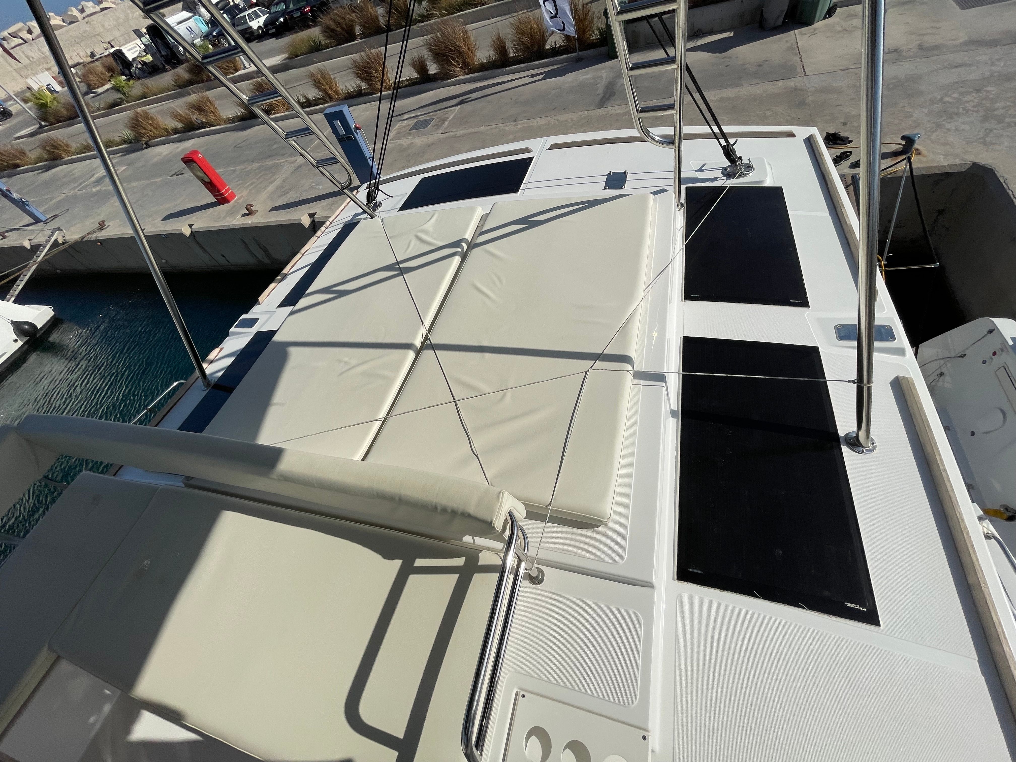 Bali 4.6 | Little Emma