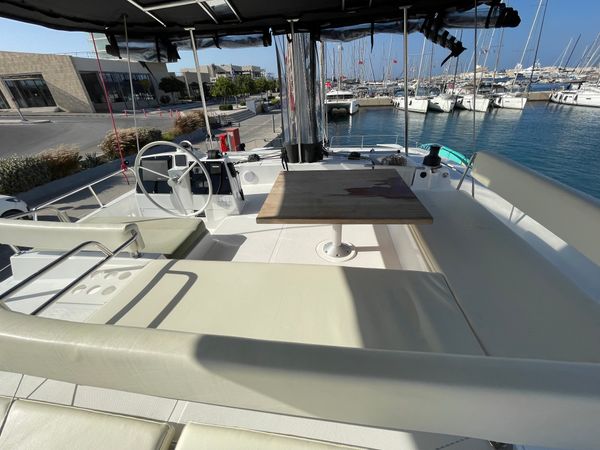 Bali 4.6 | Little Emma