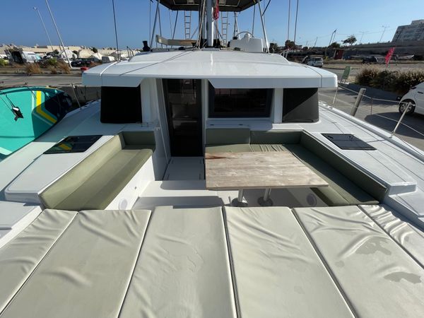 Bali 4.6 | Little Emma