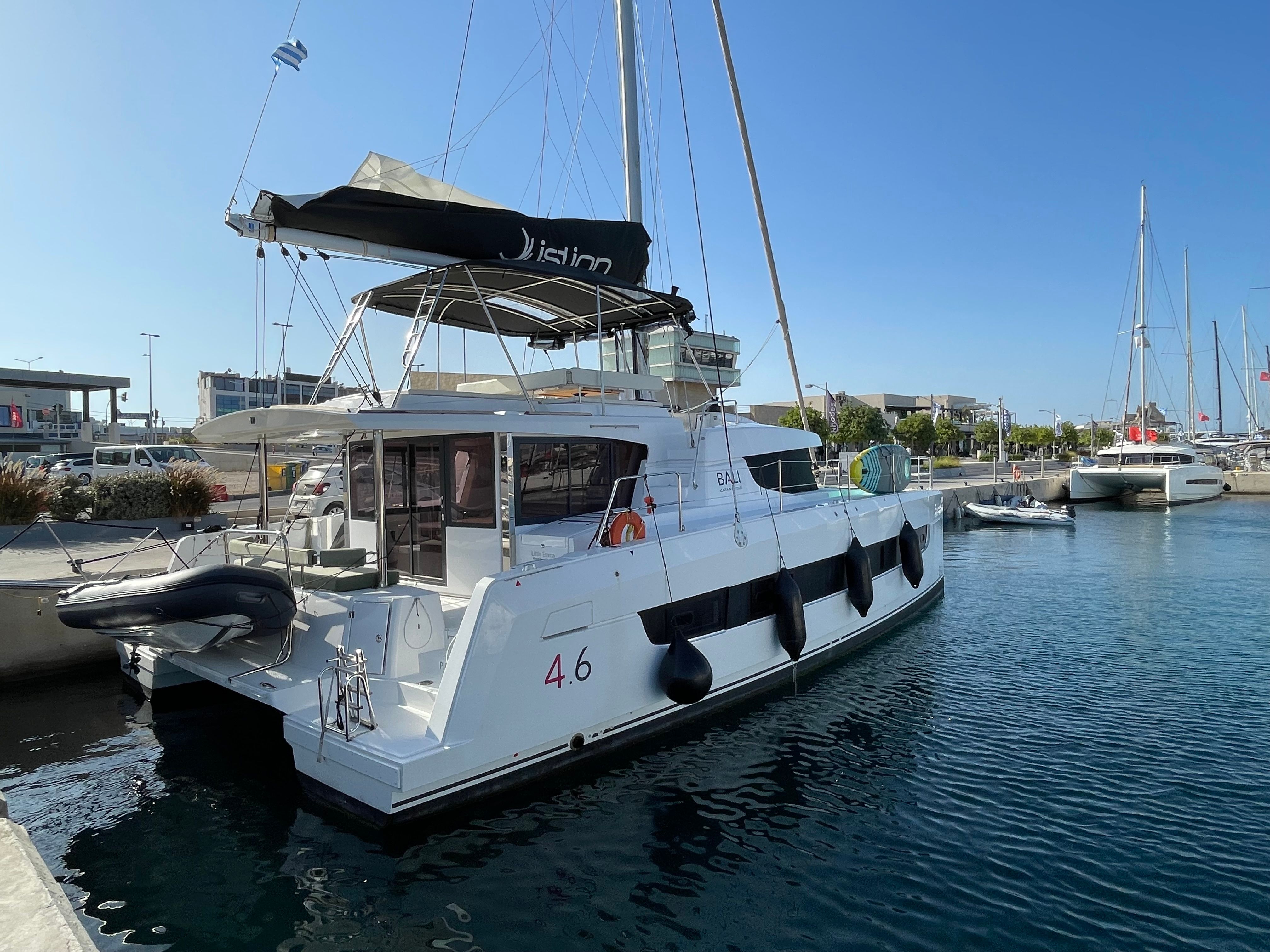 Bali 4.6 | Little Emma