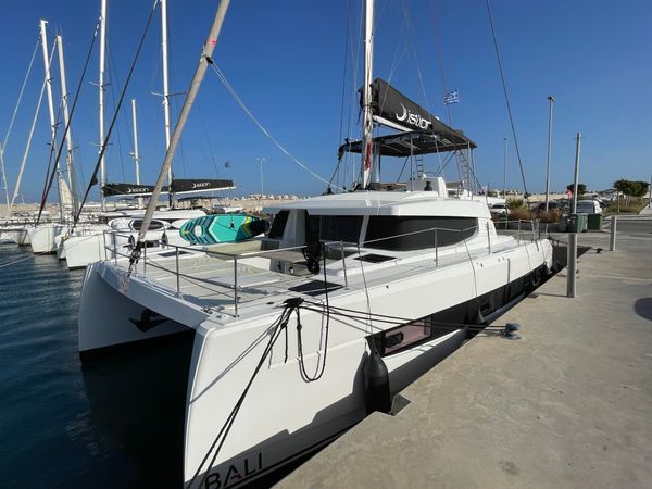 Bali 4.6 | Little Emma