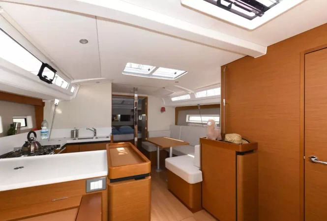 Jeanneau Sun Odyssey 440 | Rebelezza
