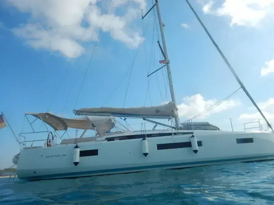 Jeanneau Sun Odyssey 440 | Rebelezza