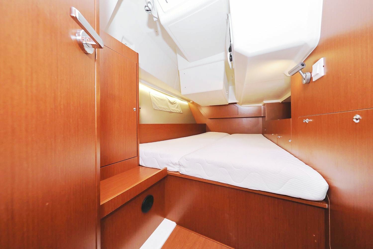 Beneteau Oceanis 41.1 | Illusion