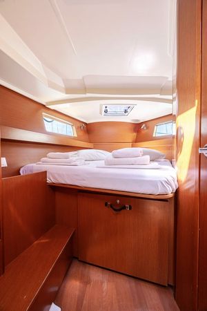 Beneteau Oceanis 41.1 | Illusion