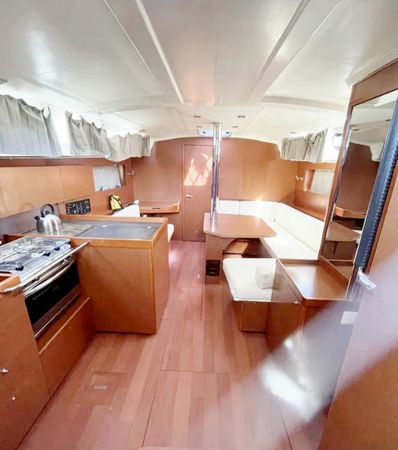 Beneteau Oceanis 41.1 | Illusion