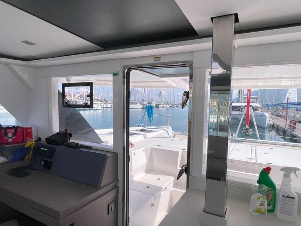 Leopard 45 | Sunsail 22