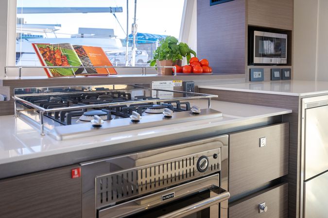 Leopard 50 | Moorings 20