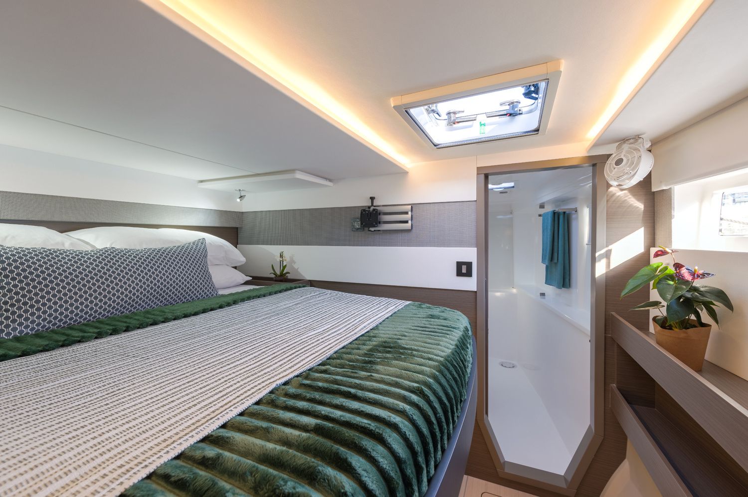 Leopard 50 | Moorings 20