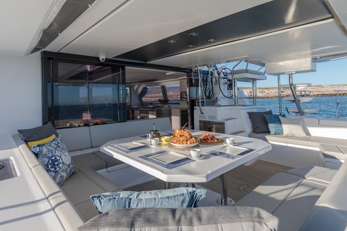Leopard 50 | Moorings 20