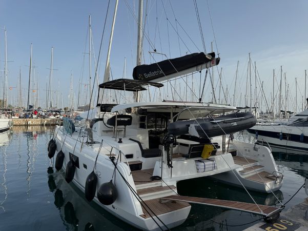 Lagoon 42 | Bellatrix