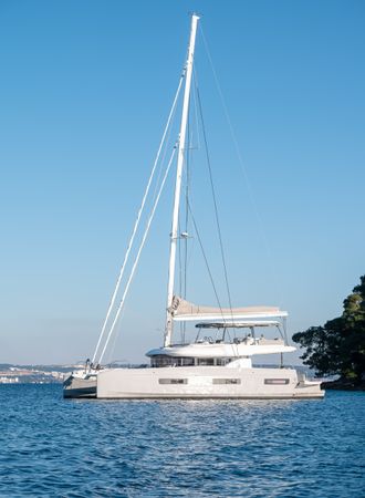 Lagoon 60 | Diamond Diva