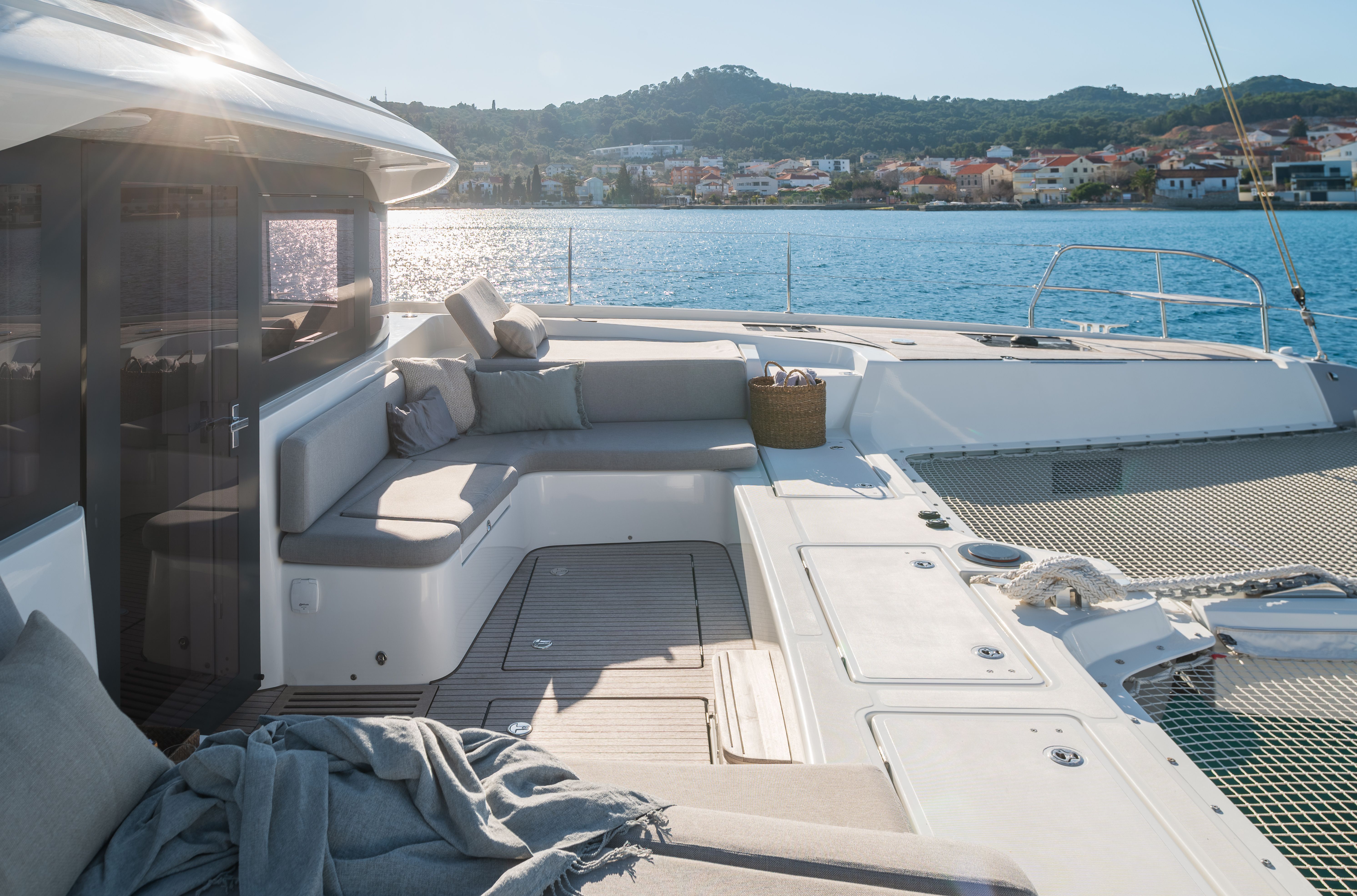 Lagoon 60 | Diamond Diva