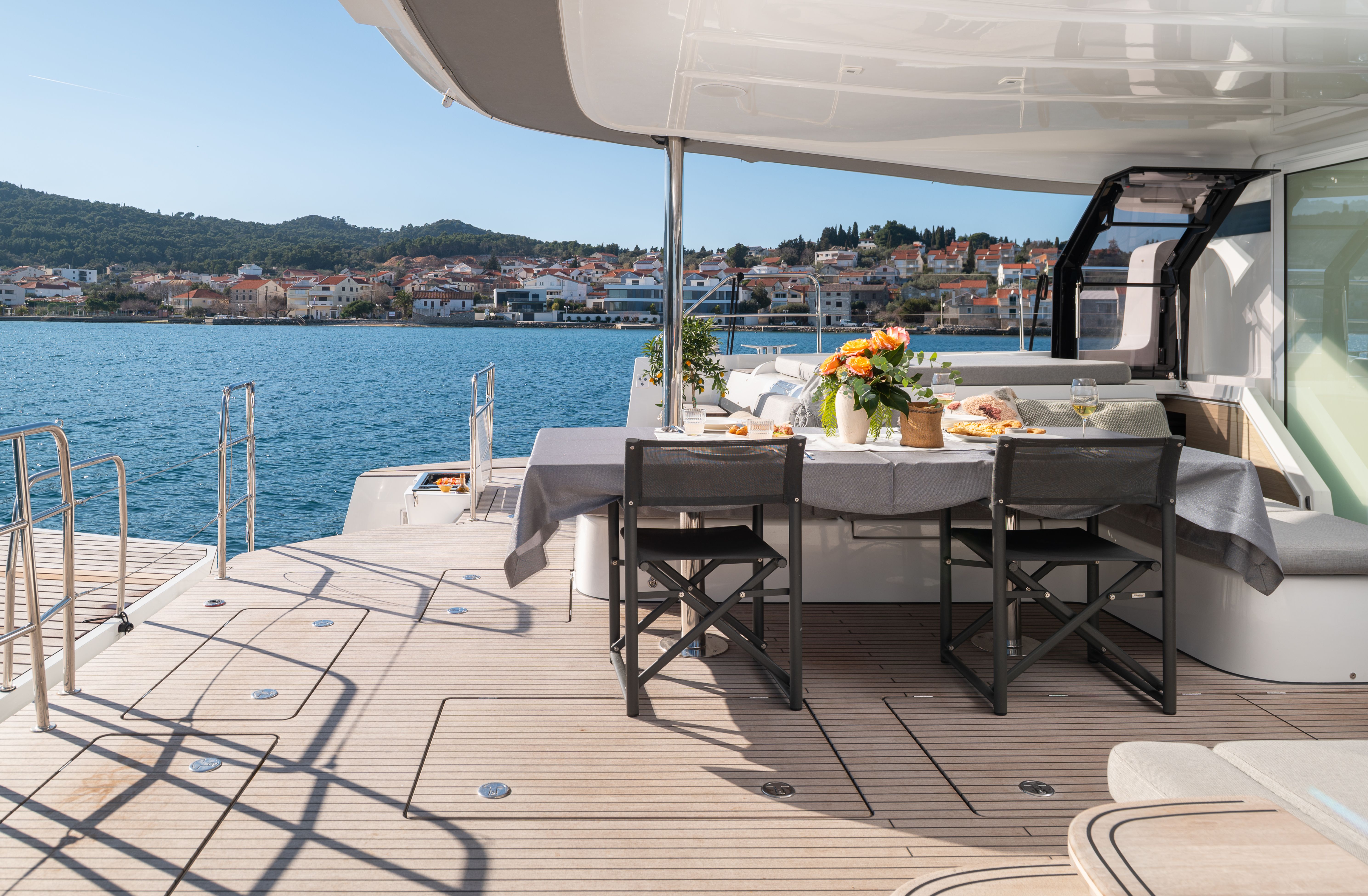 Lagoon 60 | Diamond Diva