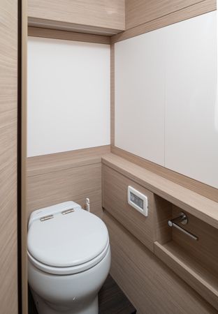 Lagoon 60 | Diamond Diva