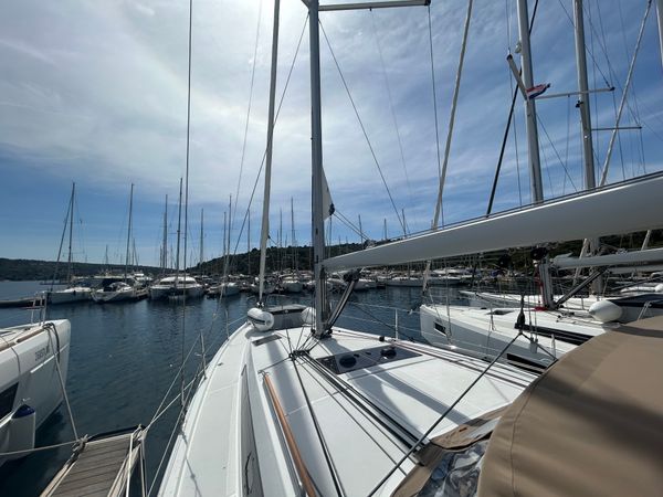 Jeanneau Sun Odyssey 410 | Oliver