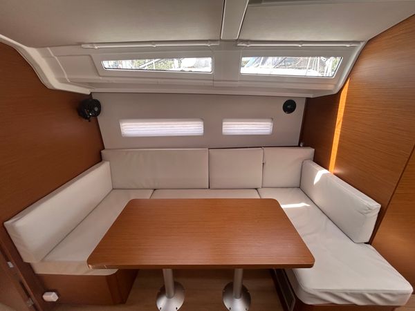 Jeanneau Sun Odyssey 410 | Oliver