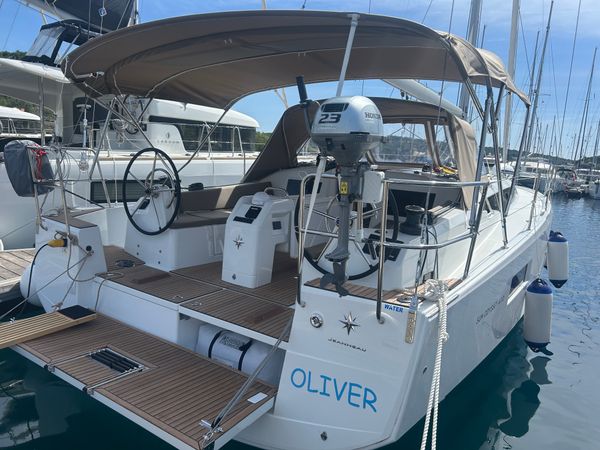 Jeanneau Sun Odyssey 410 | Oliver