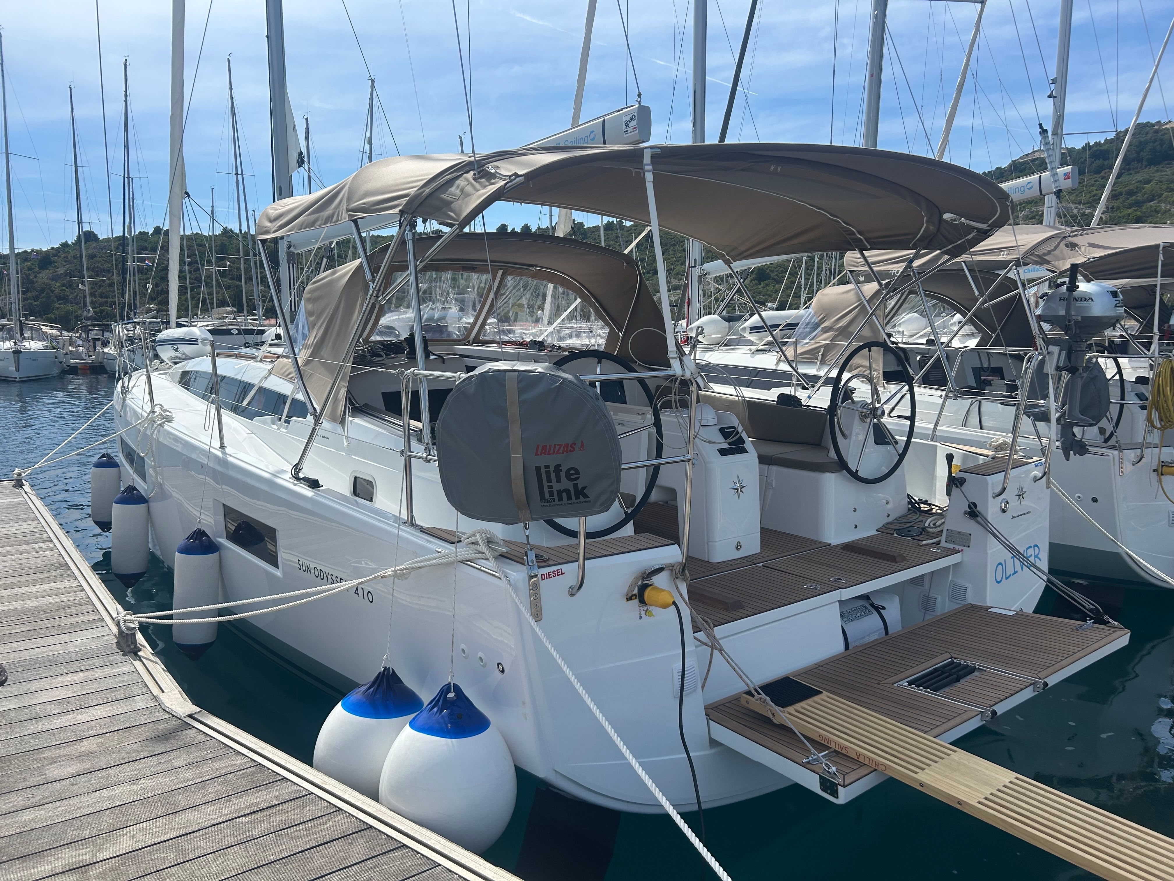 Jeanneau Sun Odyssey 410 | Oliver