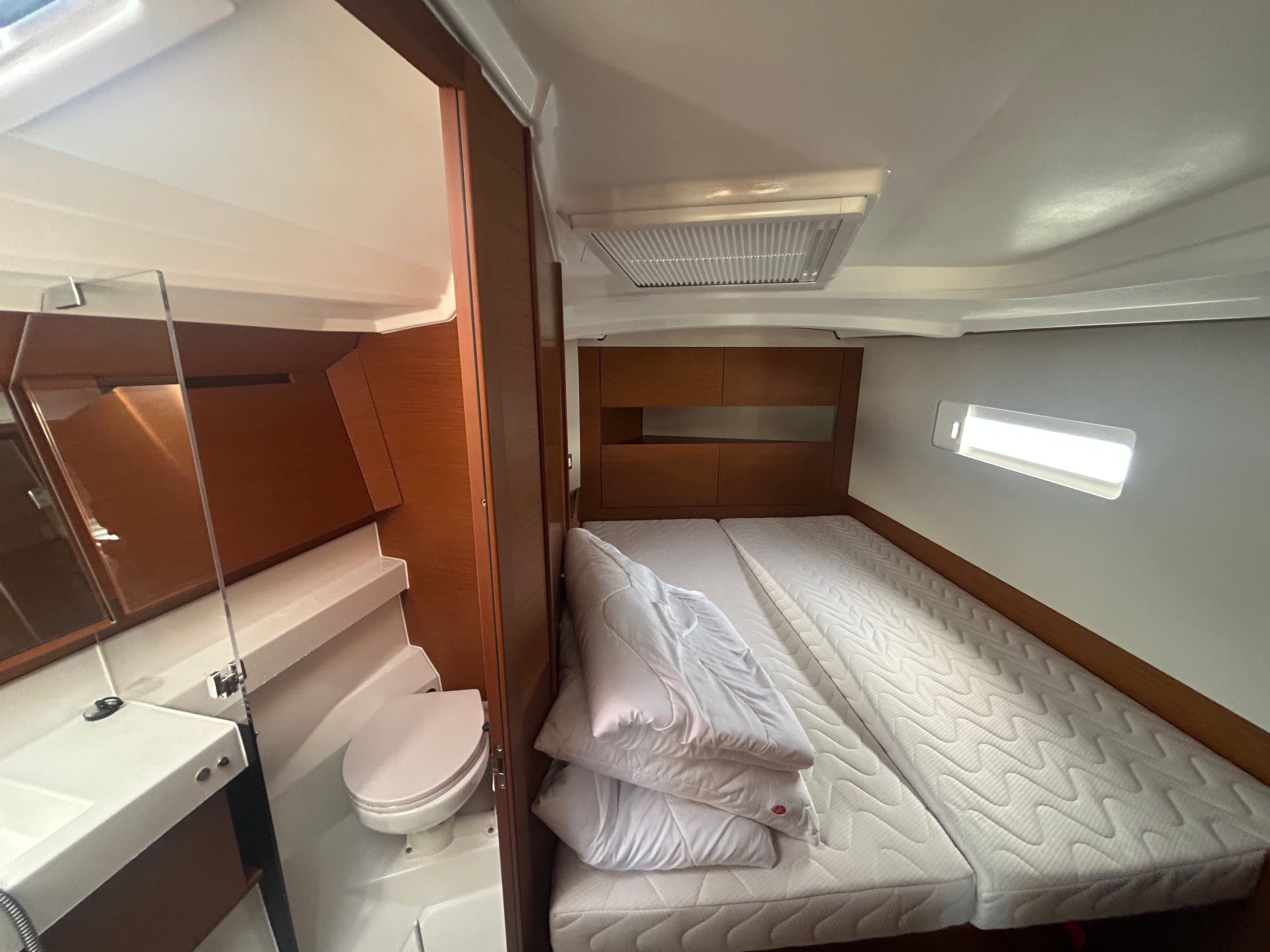 Jeanneau Sun Odyssey 410 | Oliver