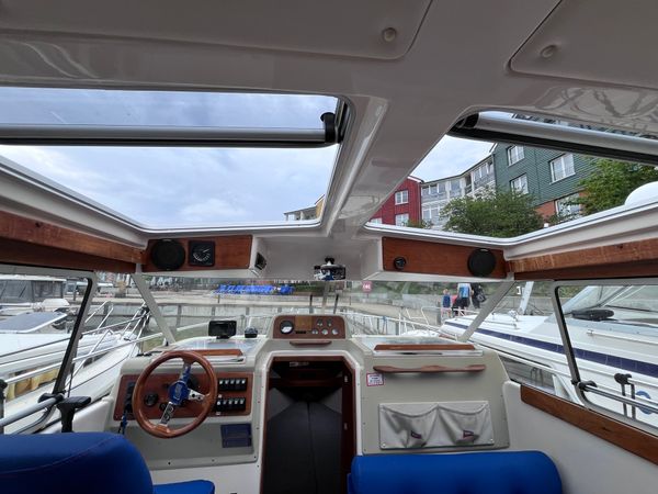 Nimbus 280 Coupe | Flotter Max