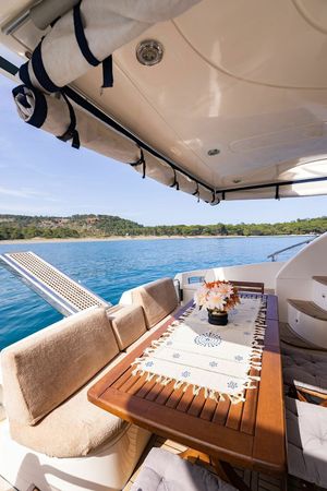 Azimut 46 | Cosmic Princess 2