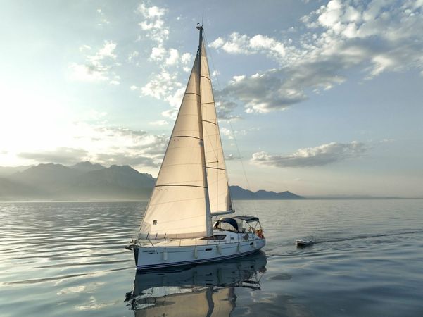 Jeanneau Sun Odyssey 42 | Cosmic Princess 3