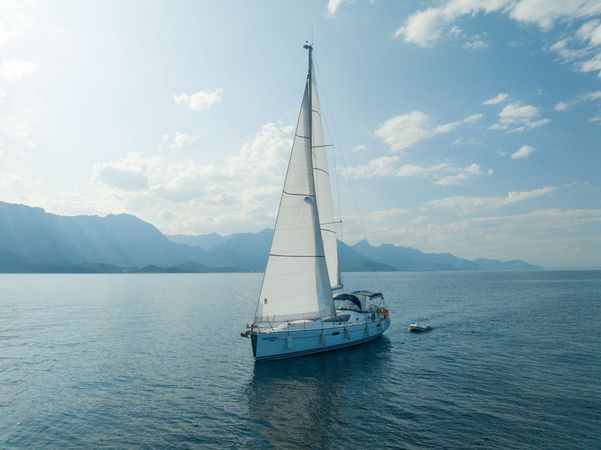 Jeanneau Sun Odyssey 42 | Cosmic Princess 3