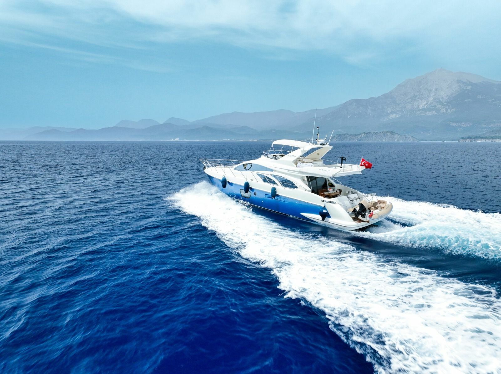 Azimut 55 | Cosmic Princess 1