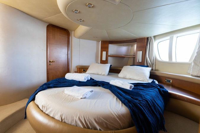 Azimut 55 | Cosmic Princess 1