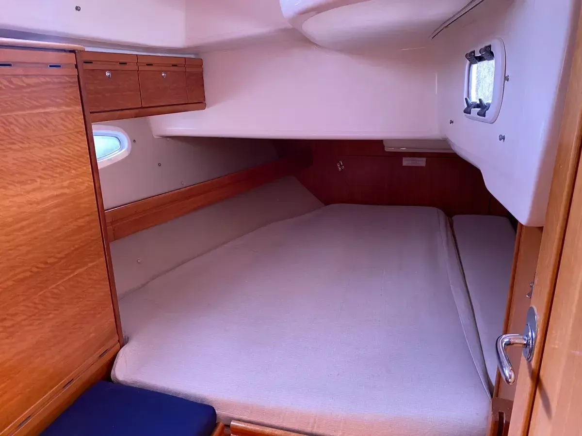 Bavaria 46 | Azimut 36