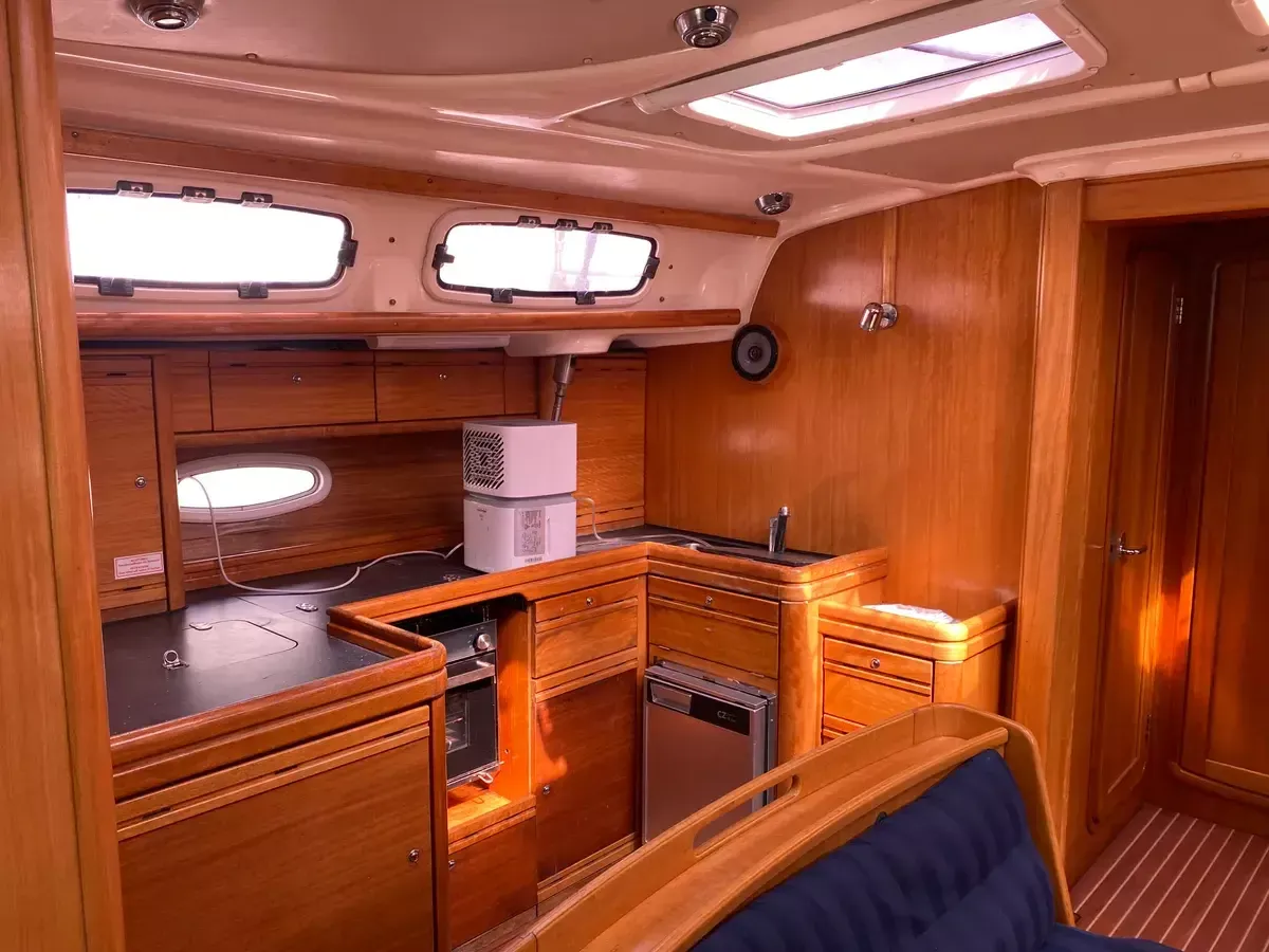 Bavaria 46 | Azimut 36