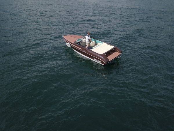 Mostes 24.5 | Elegance