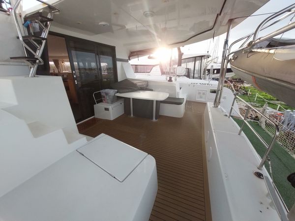 Lagoon 42 | Stella