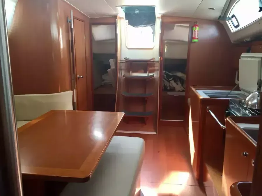 Beneteau Oceanis 40 | Verone