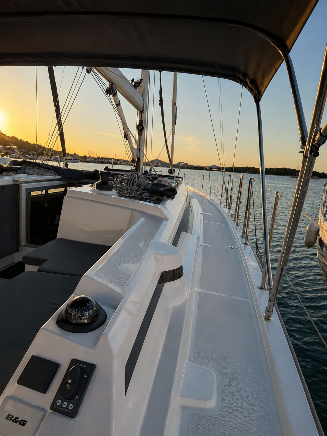Bavaria C38 | Tena