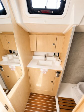 Bavaria C38 | Tena