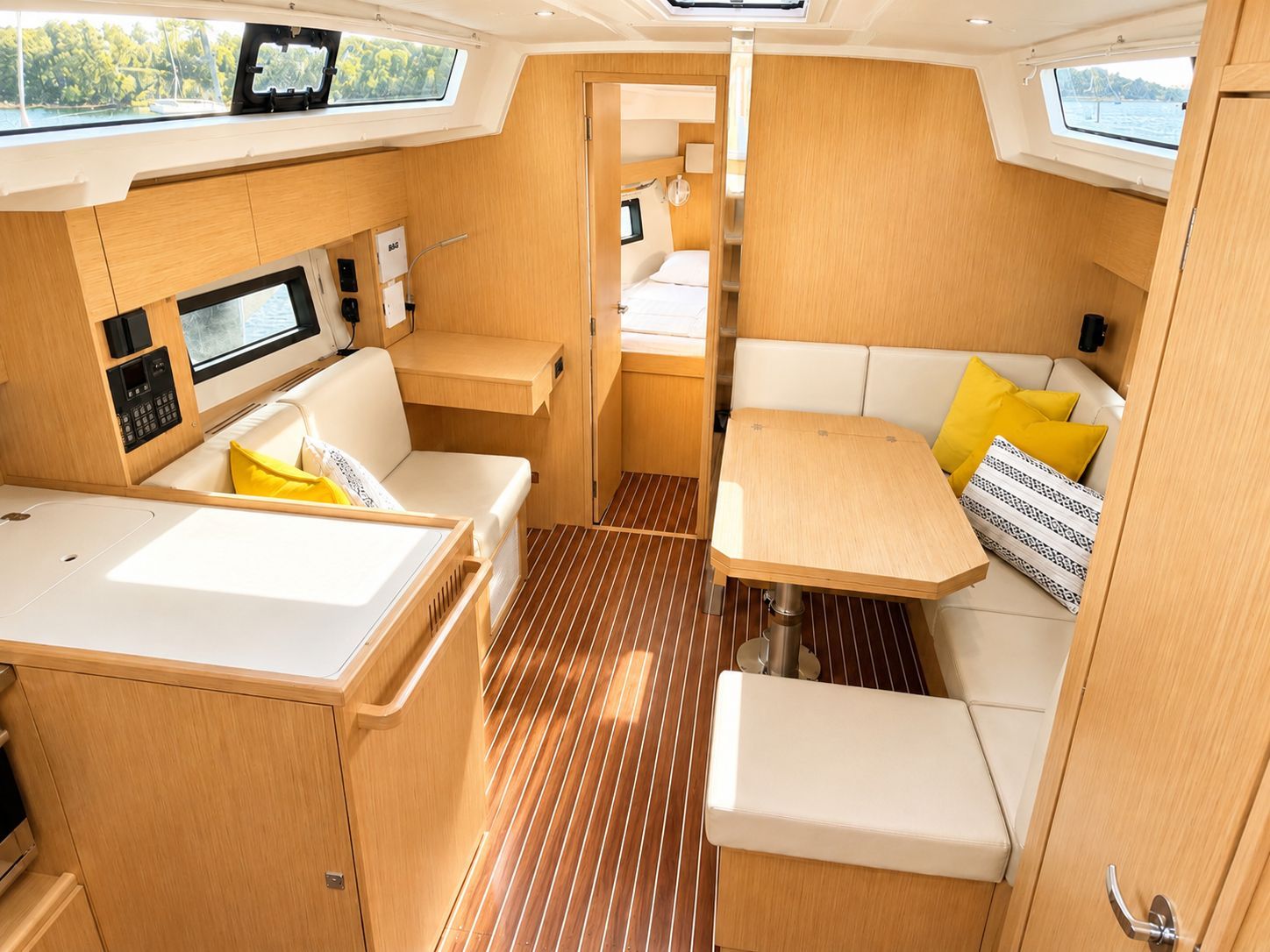 Bavaria C38 | Tena