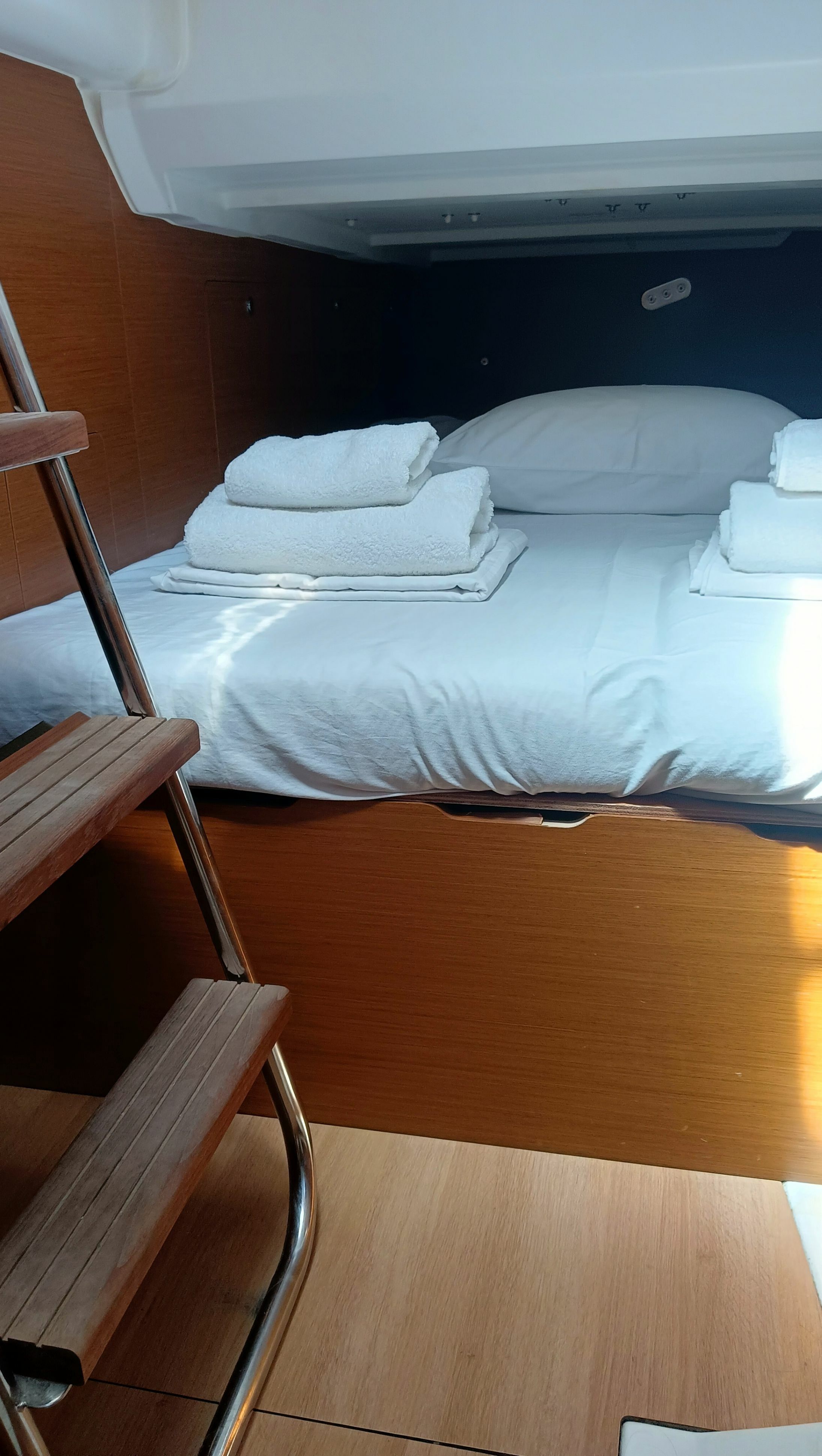 Jeanneau Sun Loft 47 | Sun Rise 1