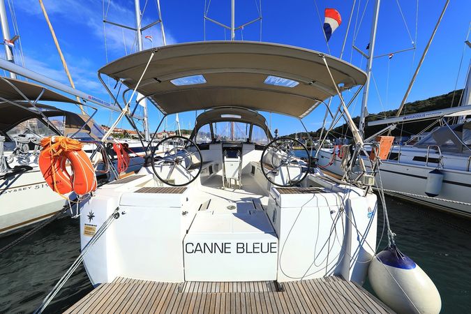 Jeanneau Sun Odyssey 449 | Canne Bleu