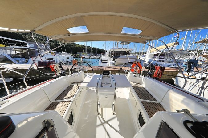 Jeanneau Sun Odyssey 449 | Canne Bleu