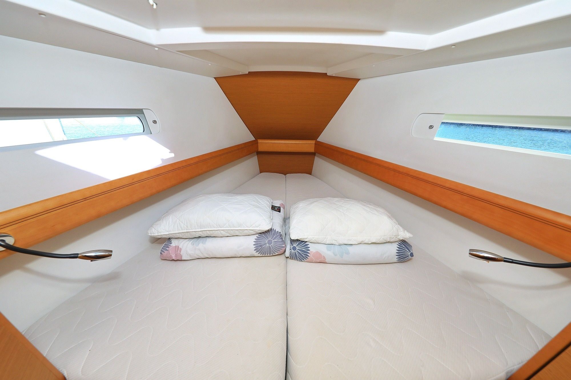 Jeanneau Sun Odyssey 449 | Canne Bleu